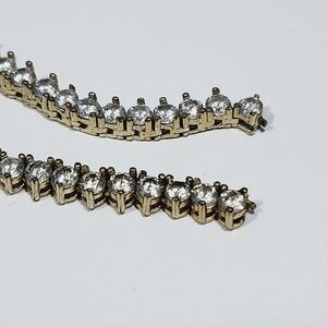 The Gld Shop 22" tennis Necklace DAMAGED